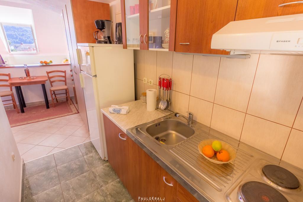 Готель House Ina Стон Екстер'єр фото
